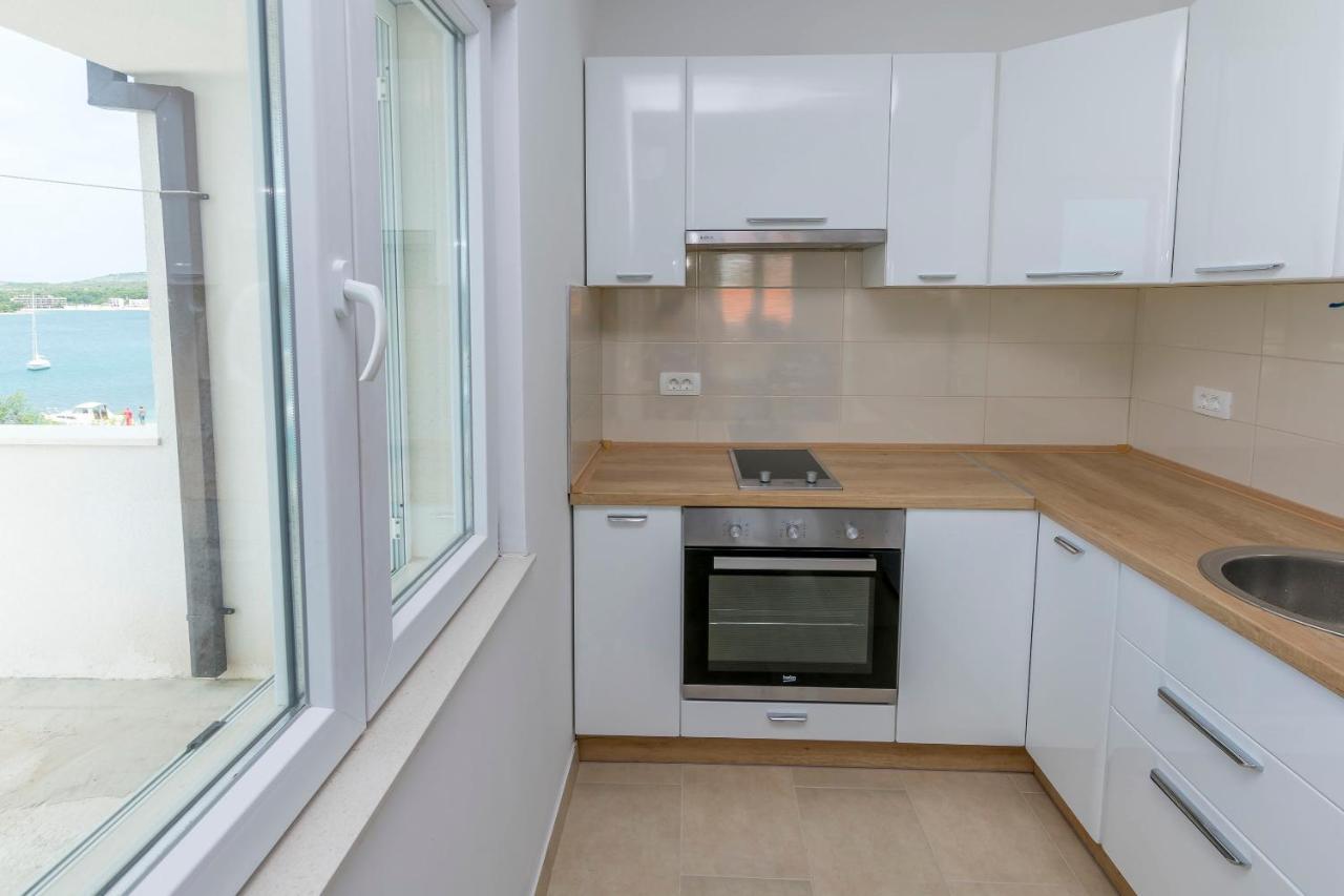 Apartments Jadranka Rogoznica  Εξωτερικό φωτογραφία