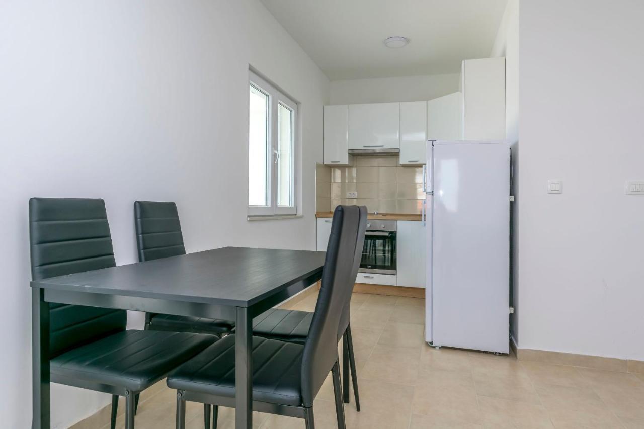 Apartments Jadranka Rogoznica  Εξωτερικό φωτογραφία