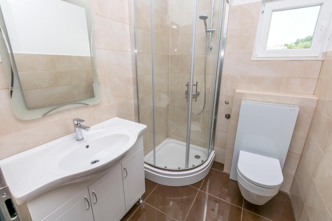 Apartments Jadranka Rogoznica  Εξωτερικό φωτογραφία