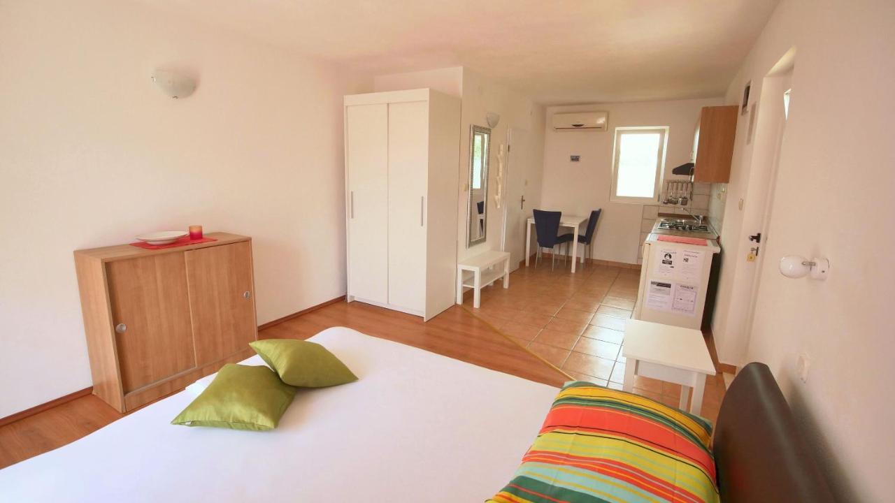 Apartments Jadranka Rogoznica  Εξωτερικό φωτογραφία